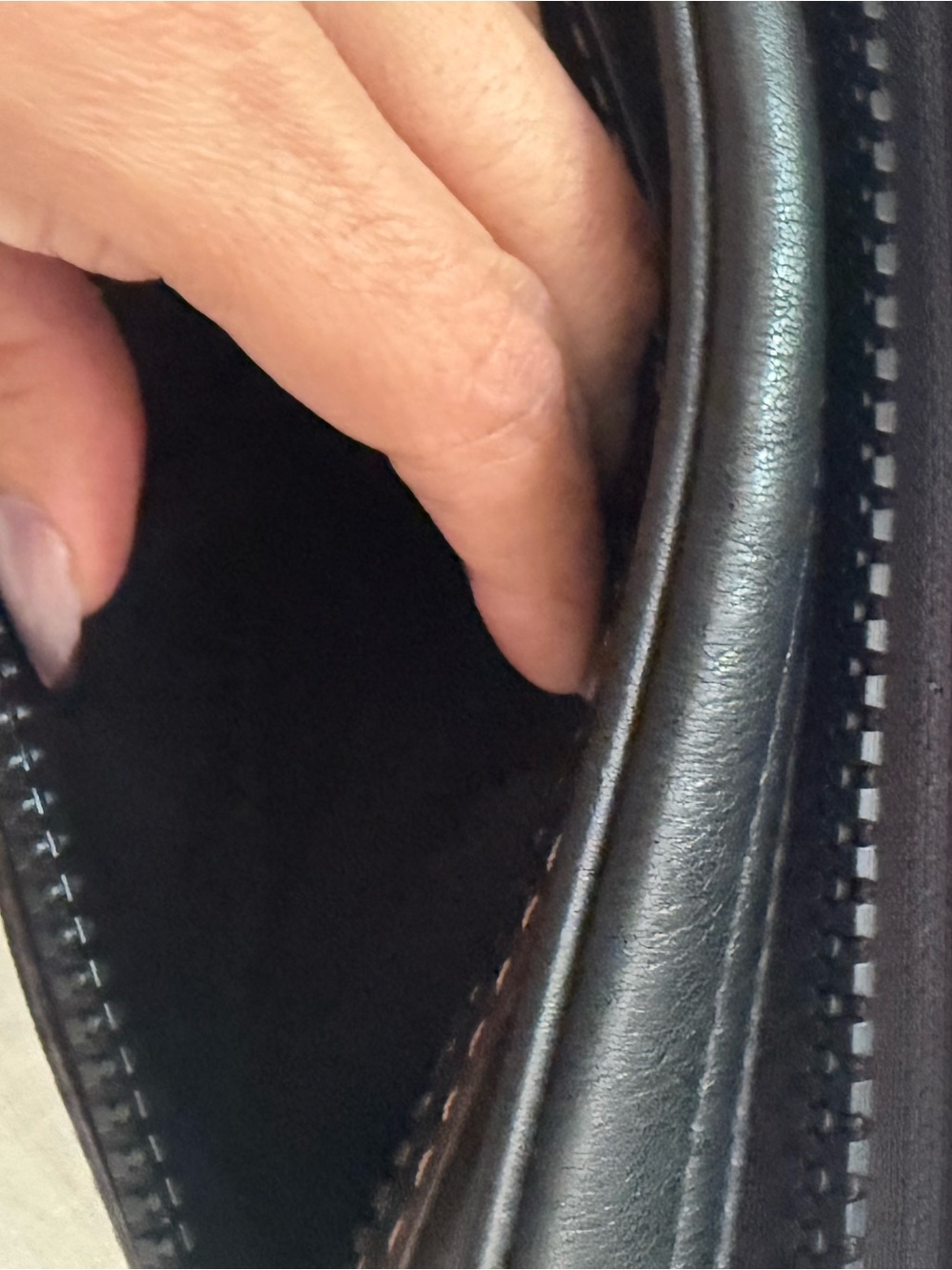Coach Academy Crossbody Black Leather Camera Bag | men, women, unisex - Picture 10 of 17